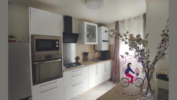 Chamant T2  Centre Ville - Proche gare -