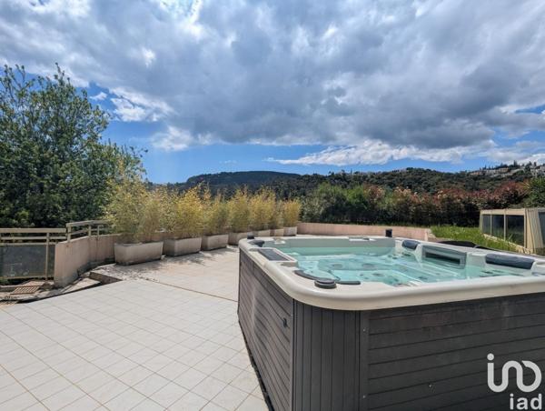 Appartement à vendre 4 pièces 90 m² Mandelieu-la-Napoule