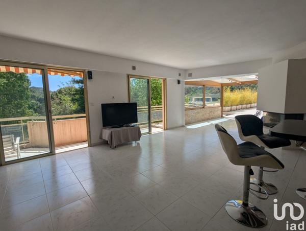Appartement à vendre 4 pièces 90 m² Mandelieu-la-Napoule