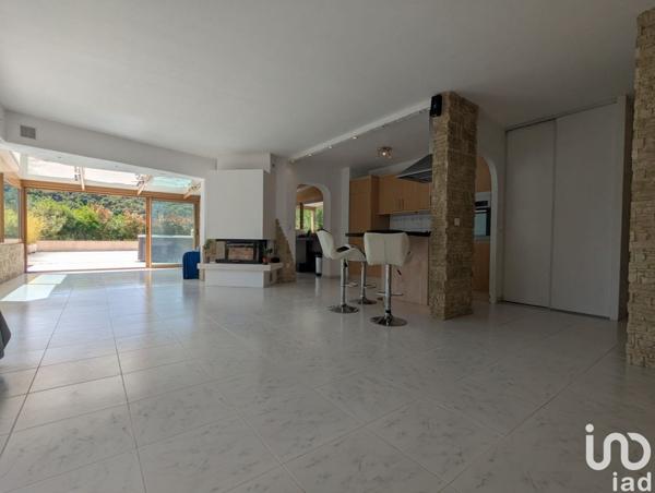 Appartement à vendre 4 pièces 90 m² Mandelieu-la-Napoule