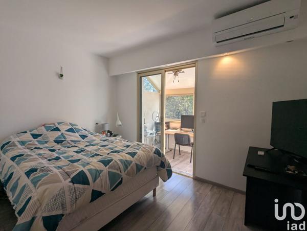 Appartement à vendre 4 pièces 90 m² Mandelieu-la-Napoule