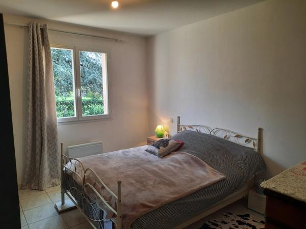 Gaillac Maison de type 4 de plain pied avec jardin et garage