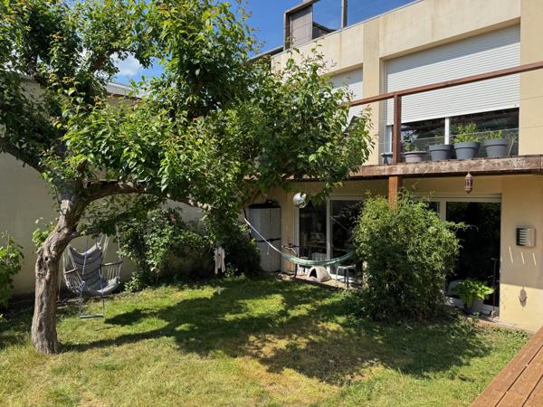 Maison 6 pièces - 145 m² Exclusivité efficity