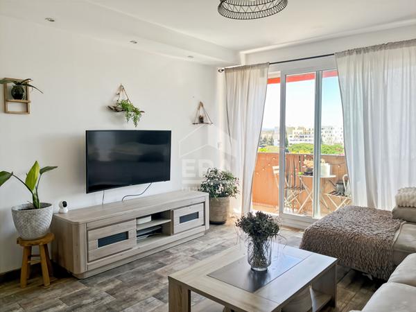 T4 à vendre 78m² - Place de parking 13012 Marseille