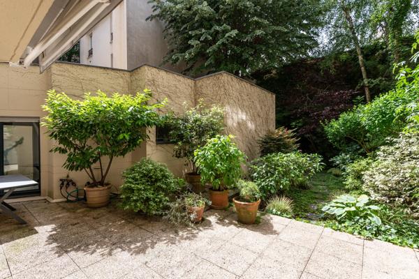 Appartement Paris 18 e - MONTMARTRE / LAMARCK-CAULAINCOURT