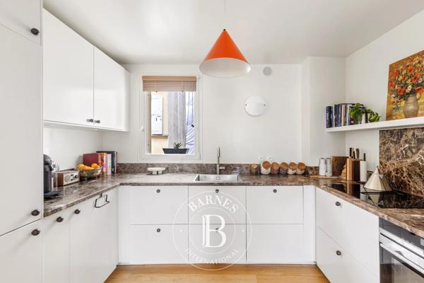 Paris 18ème, Appartement 2 Chambres -  100 m² à vendre