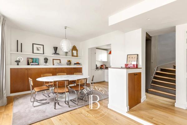 Paris 18ème, Appartement 2 Chambres -  100 m² à vendre