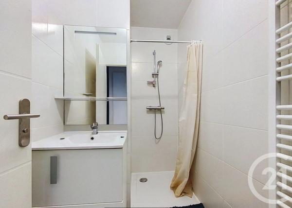 Appartement T2 à vendre  2 pièces - 38 m 2   LA TESTE DE BUCH  - 33