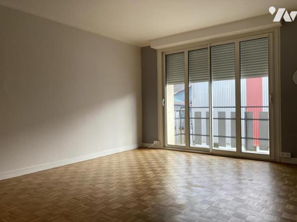 APPARTEMENT - LAVAL
