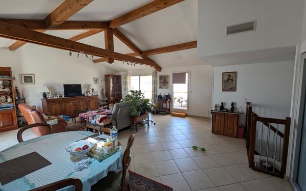 Appartement à vendre    4 pièces • 124,40 m2 Six-Fours-les-Plages