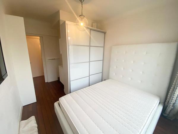 Appartement d'exception avec terrasse, entièrement rénové, première occupation