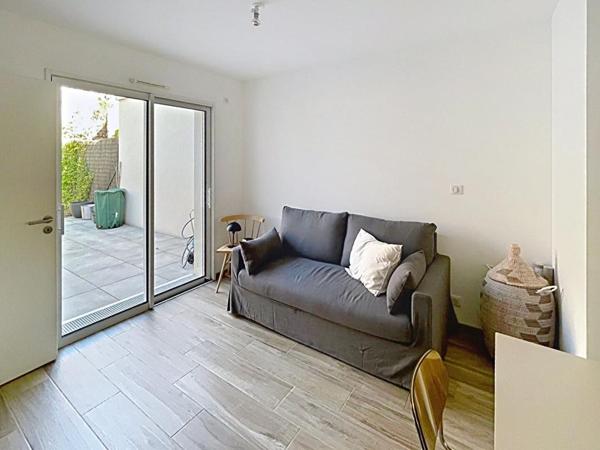 Maison récente 104 m2, 3 chambres, vie de plain-pied et garage 37 m2 à Paimboeuf