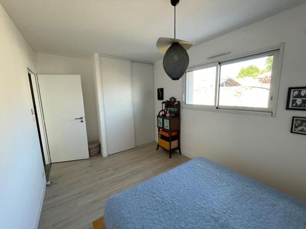 Maison récente 104 m2, 3 chambres, vie de plain-pied et garage 37 m2 à Paimboeuf