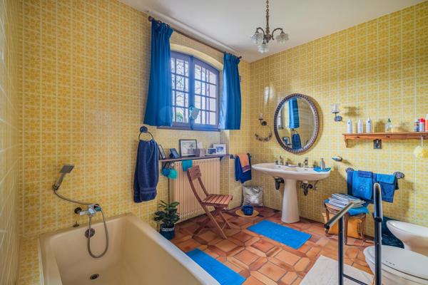 Voiron, Maison 4 Chambres -  360 m² à vendre
