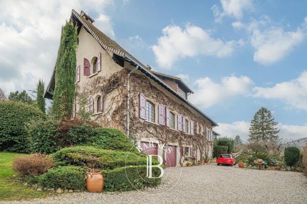 Voiron, Maison 4 Chambres -  360 m² à vendre