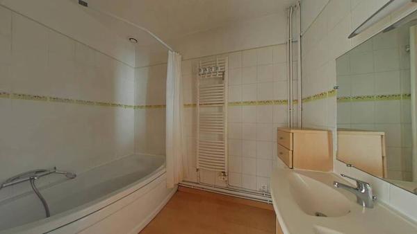 Appartement 3 pièces                                        - 42100 Saint-Étienne Réf : 10833