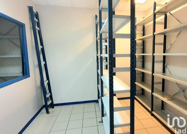 Location bureaux 196 m² Le Lamentin