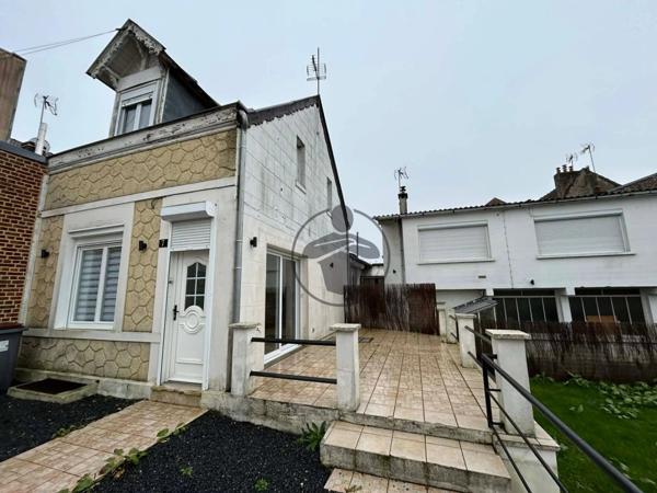 Vente Immeuble 6 pièces 109 m2 à Saint-Quentin