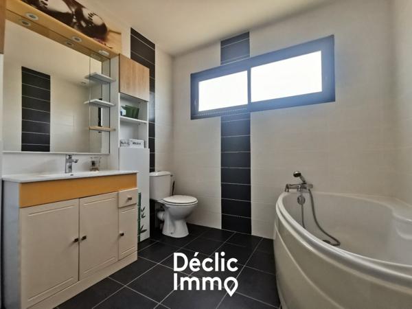 Vente maison individuelle Epannes, 135m² 5 pièces 285 155€ avec terrasse