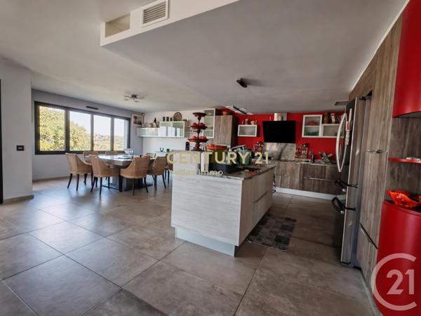 Maison à vendre  9 pièces - 250,21 m2 JUVIGNAC - 34