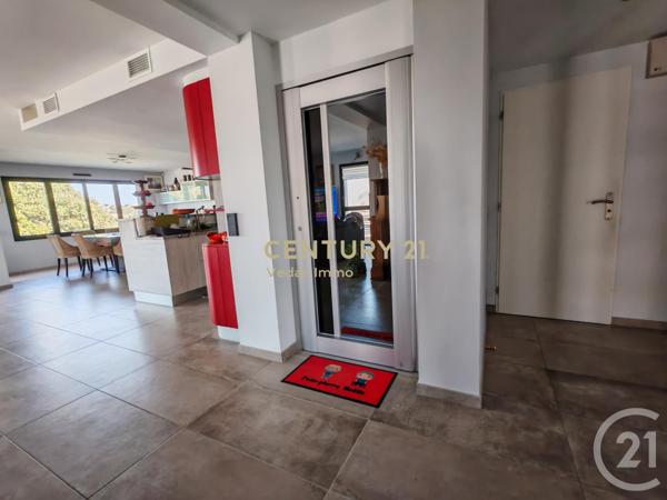 Maison à vendre  9 pièces - 250,21 m2 JUVIGNAC - 34