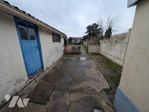 MAISON A VENDRE SAINT POL SUR MER 59 ! 
Exclusivité ? Maison familiale avec jardin plein sud à...