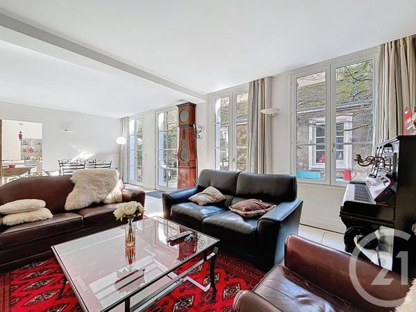 Appartement F7 à vendre  7 pièces - 200 m2 CHARTRES - 28