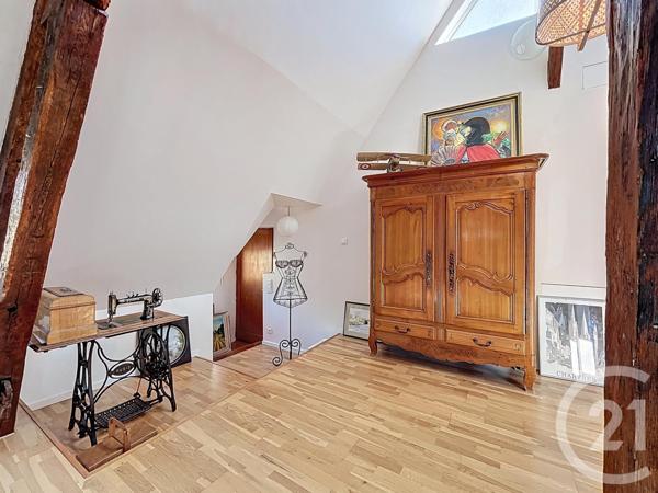 Appartement F7 à vendre  7 pièces - 200 m2 CHARTRES - 28