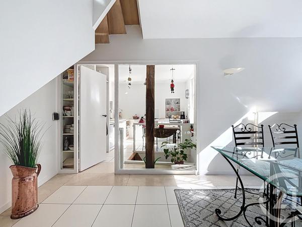 Appartement F7 à vendre  7 pièces - 200 m2 CHARTRES - 28