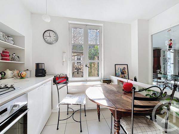 Appartement F7 à vendre  7 pièces - 200 m2 CHARTRES - 28