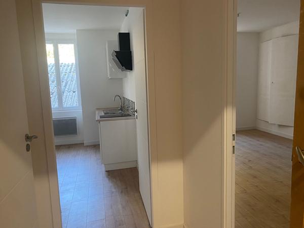 BEDARIEUX - Appartement 1 pièce(s) - 36,60 m² - Loyer 440 € CC