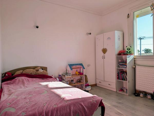 Maison à vendre 92 m² - NUEIL LES AUBIERS (79)