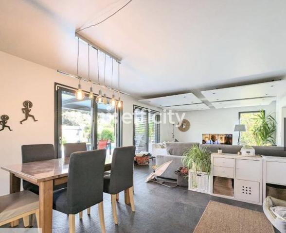 Maison 6 pièces - 197 m²