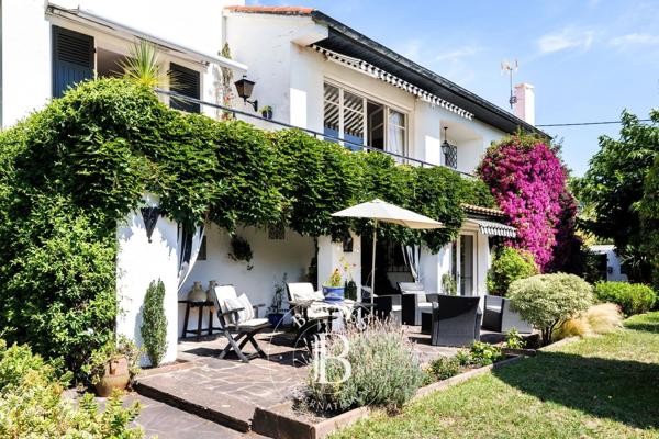Anglet, Maison 5 Chambres -  225 m² à vendre
