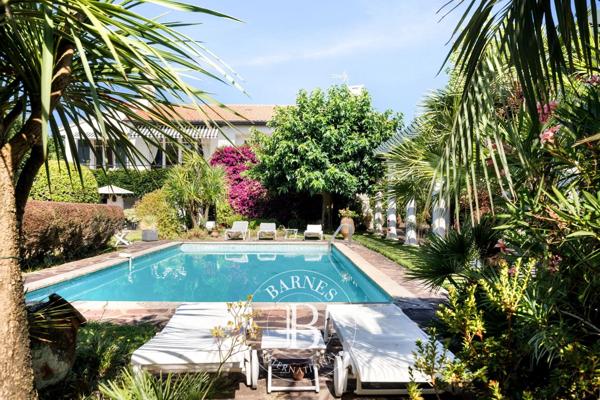 Anglet, Maison 5 Chambres -  225 m² à vendre