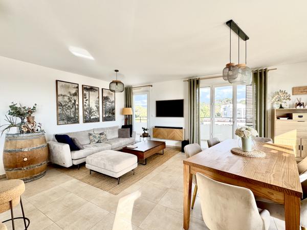 Appartement
         3 pièces
        - 75 m² Exclusivité 249 000 € *