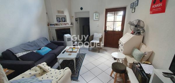 Maison de village en pierres avec terrain