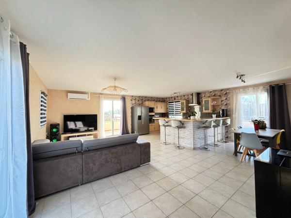 Maison 5 pièces – Proche cluny – Environ 120 m² habitables – Terrain 2 000 m²