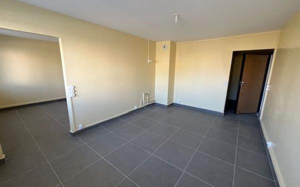 Appartement à louer    2 pièces • 50,32 m2 Château-Thierry