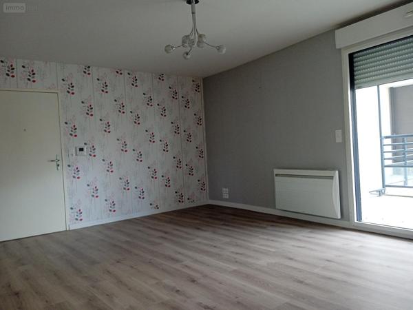 Appartement à vendre à Fougères en Ille-et-Vilaine (35300), ref : VTEPOT