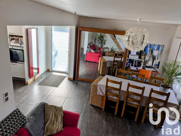 Pavillon 5 pièces de 112 m² à Monnaie (37380)