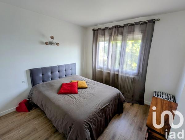 Pavillon 5 pièces de 112 m² à Monnaie (37380)