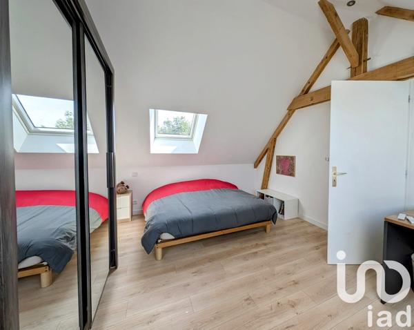 Pavillon 5 pièces de 112 m² à Monnaie (37380)