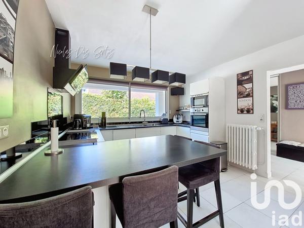 Maison à vendre 5 pièces 200 m² Saint-Leu-d'Esserent