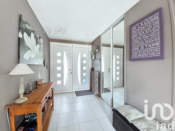 Maison à vendre 5 pièces 200 m² Saint-Leu-d'Esserent