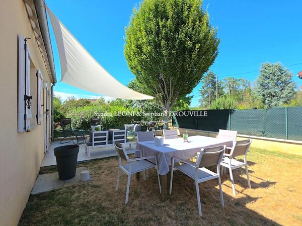 NOGENT LE ROI TRES PROCHE RAVISSANTE MAISON de 103 m², 3 CHAMBRES
