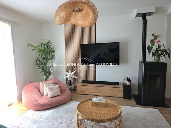 NOGENT LE ROI TRES PROCHE RAVISSANTE MAISON de 103 m², 3 CHAMBRES