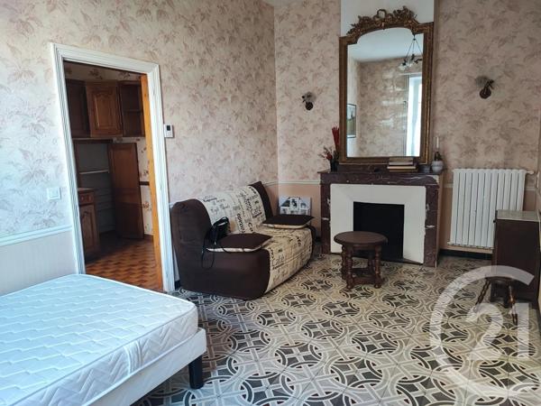 Maison à vendre  6 pièces - 165,65 m 2   PUICHERIC  - 11