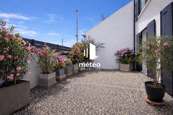 Maison centre-ville à deux pas de la plage avec garage et terrasses