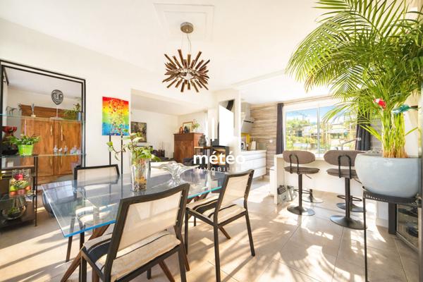 Maison centre-ville à deux pas de la plage avec garage et terrasses